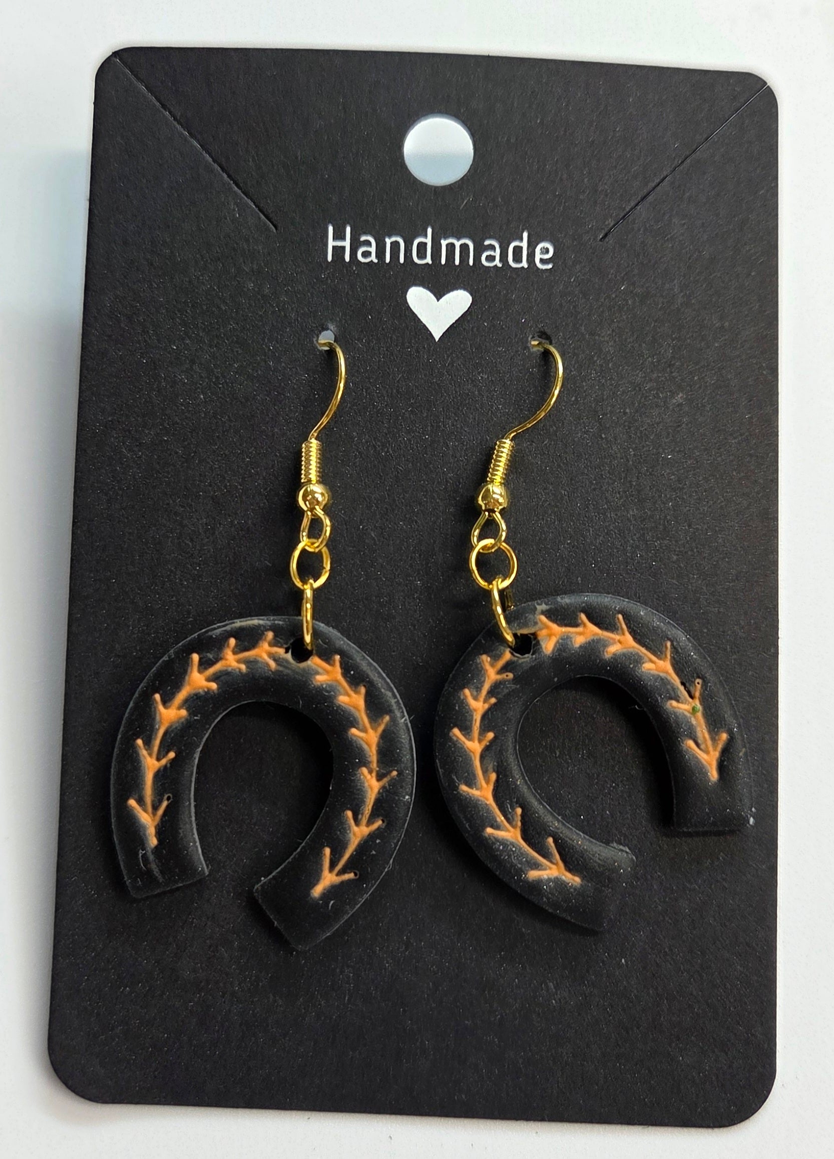 Horse Shoe Dangle Earrings!