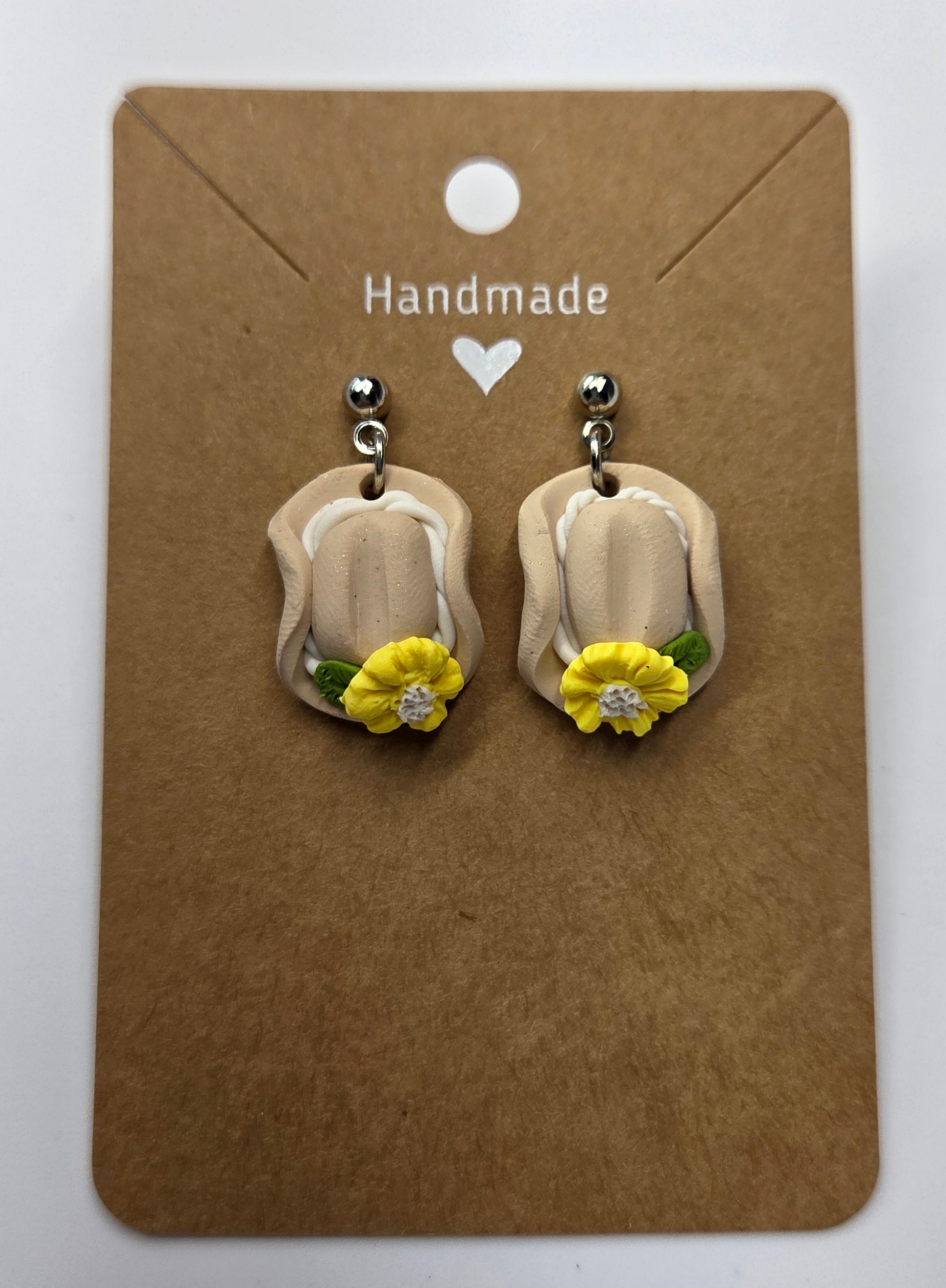 Cow Girl Hat With Yellow Flower Stud Dangle Earrings!
