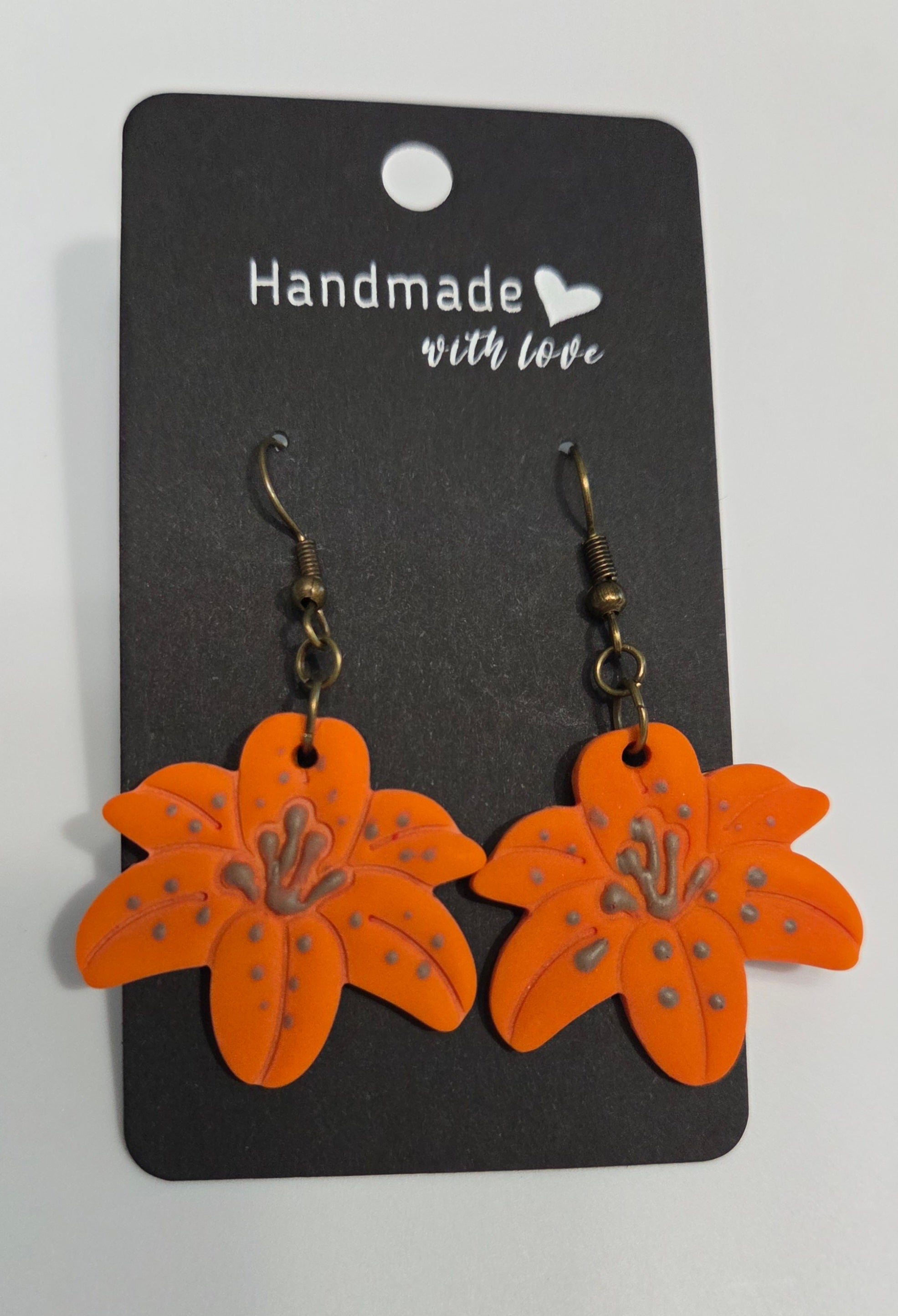Saskatchewan Lilly Dangle Earrings!