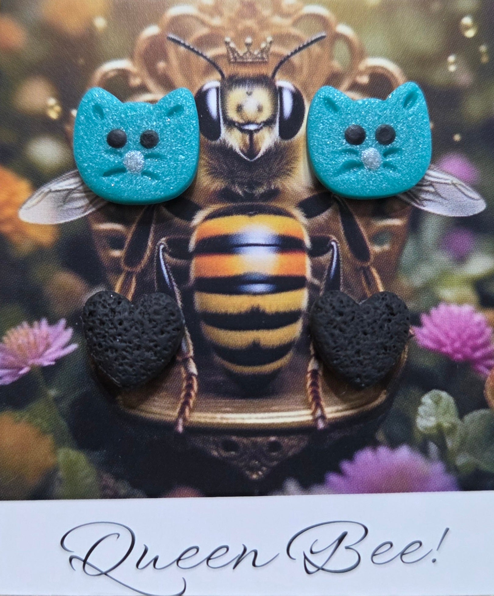 Cat Face and Black Heart Stud Earring Set!