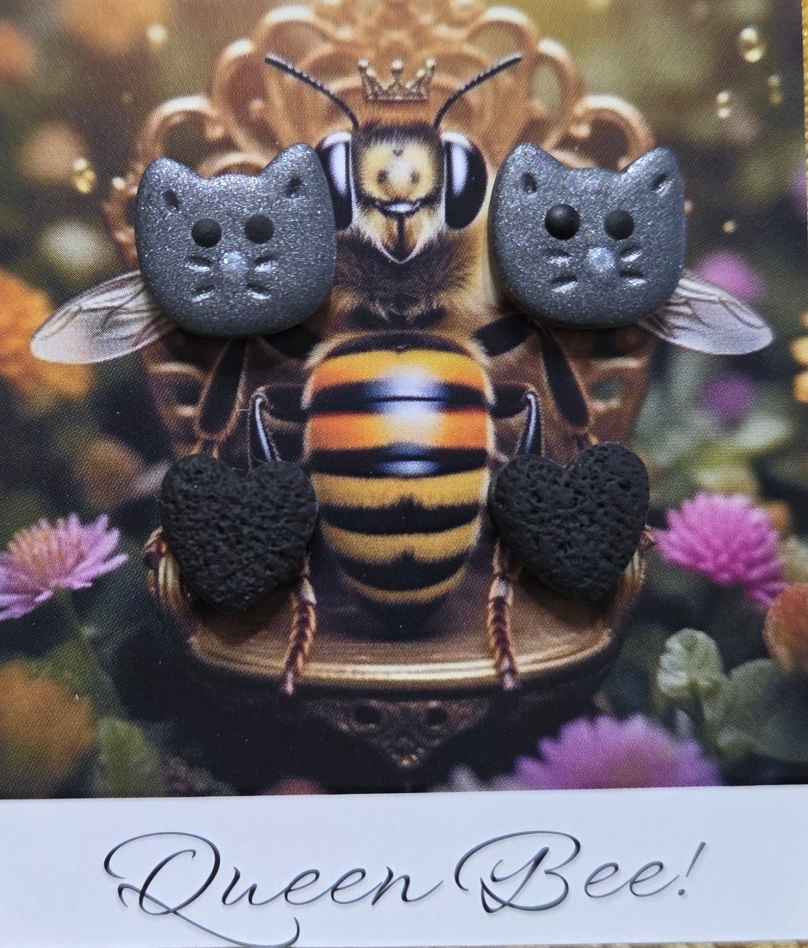 Cat Face and Black Heart Stud Earring Set!