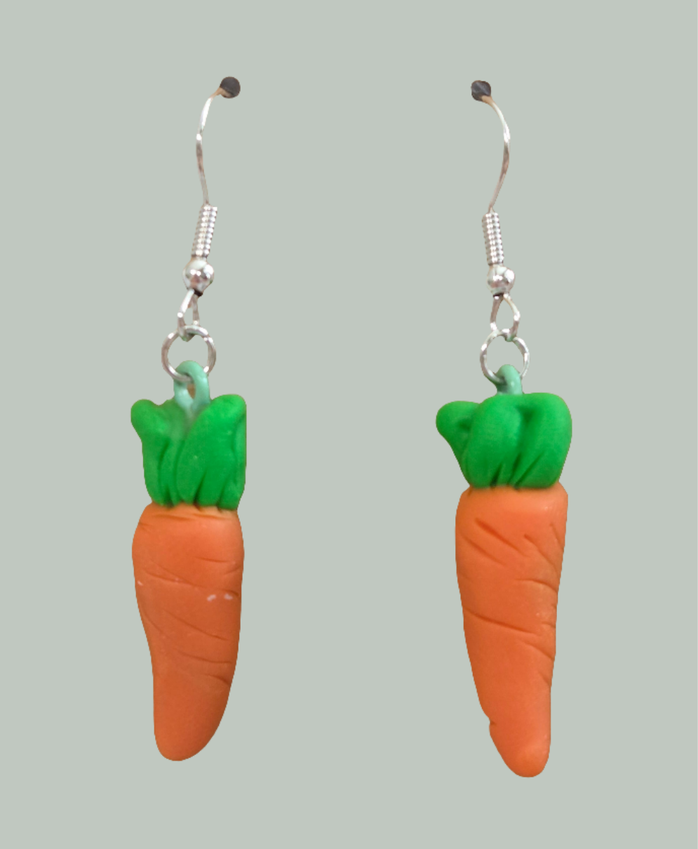 Dangle Carrot Earrings!