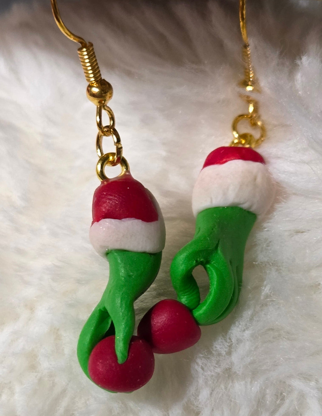 GRINCH HANDS DANGLE EARRINGS!