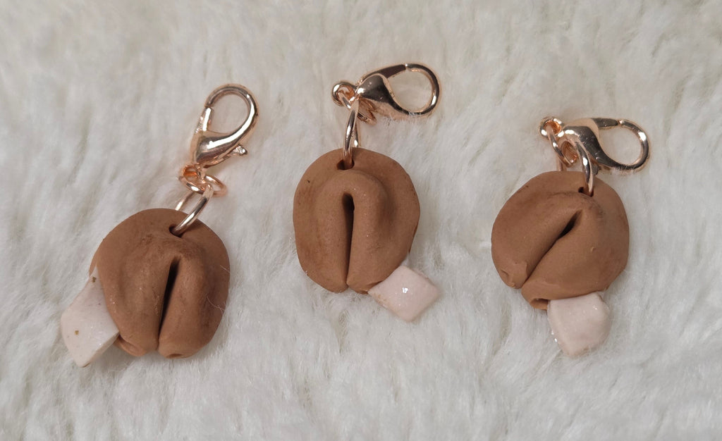 FORTUNE COOKIE CHARM!