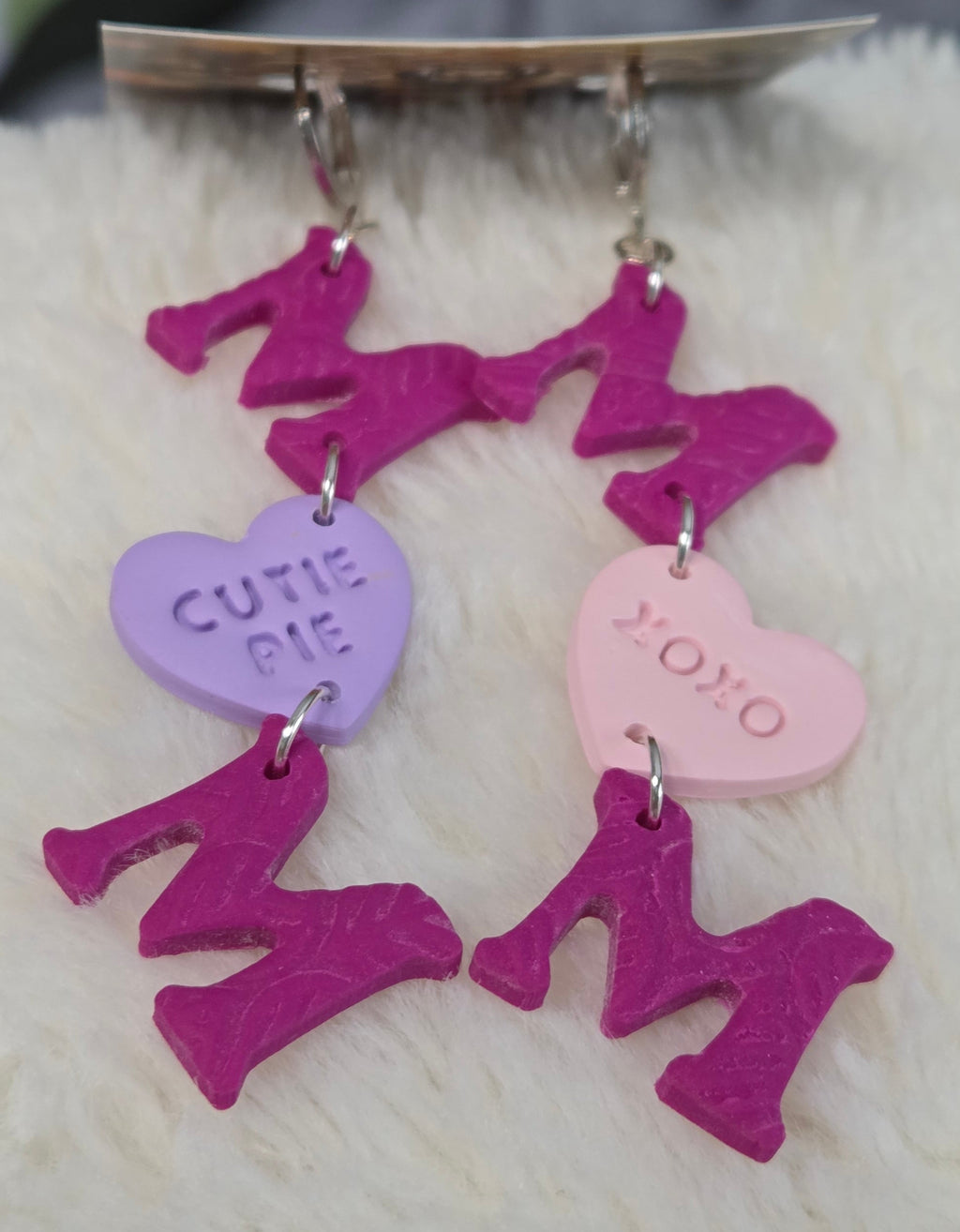 MOM CANDY HEART DANGLE EARRINGS!