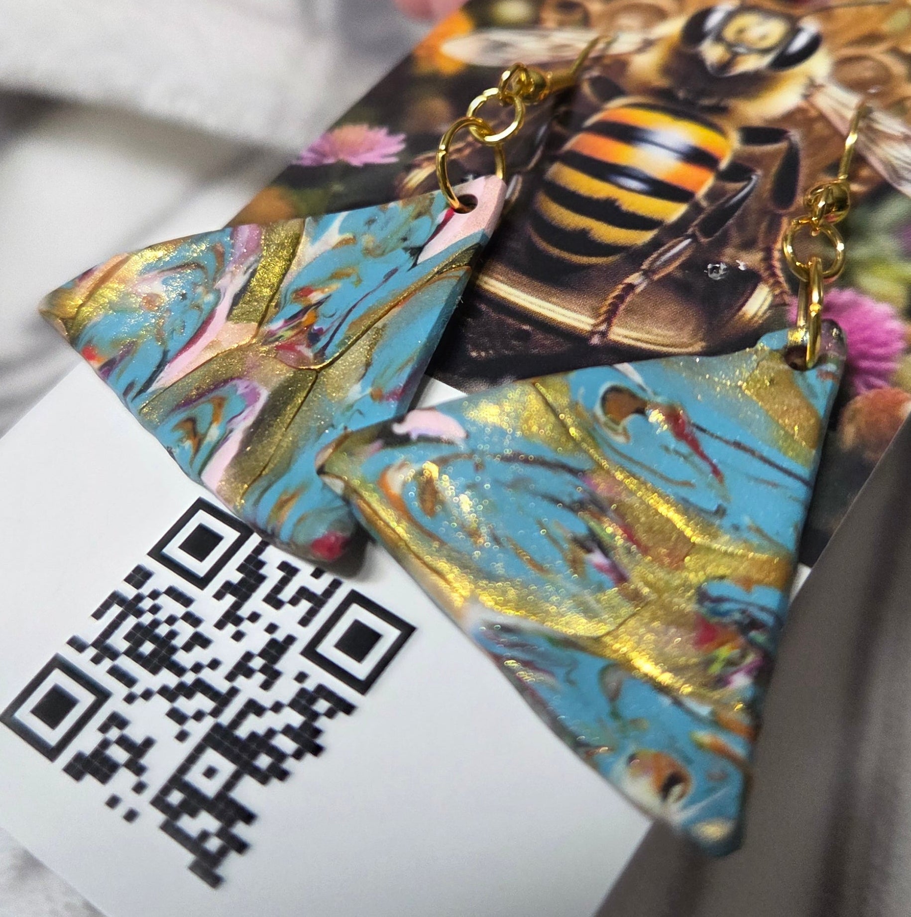 ARTISTIC GLAM DANGLE EARRINGS!