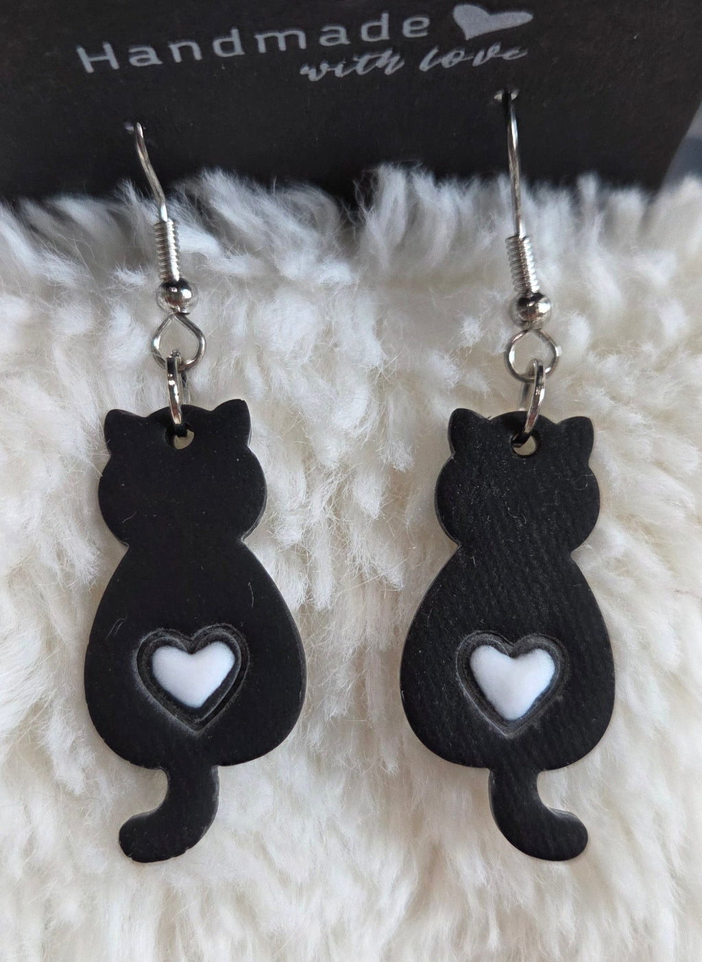 BLACK CATS WITH WHITE HEART BUMS DANGLE EARRINGS!
