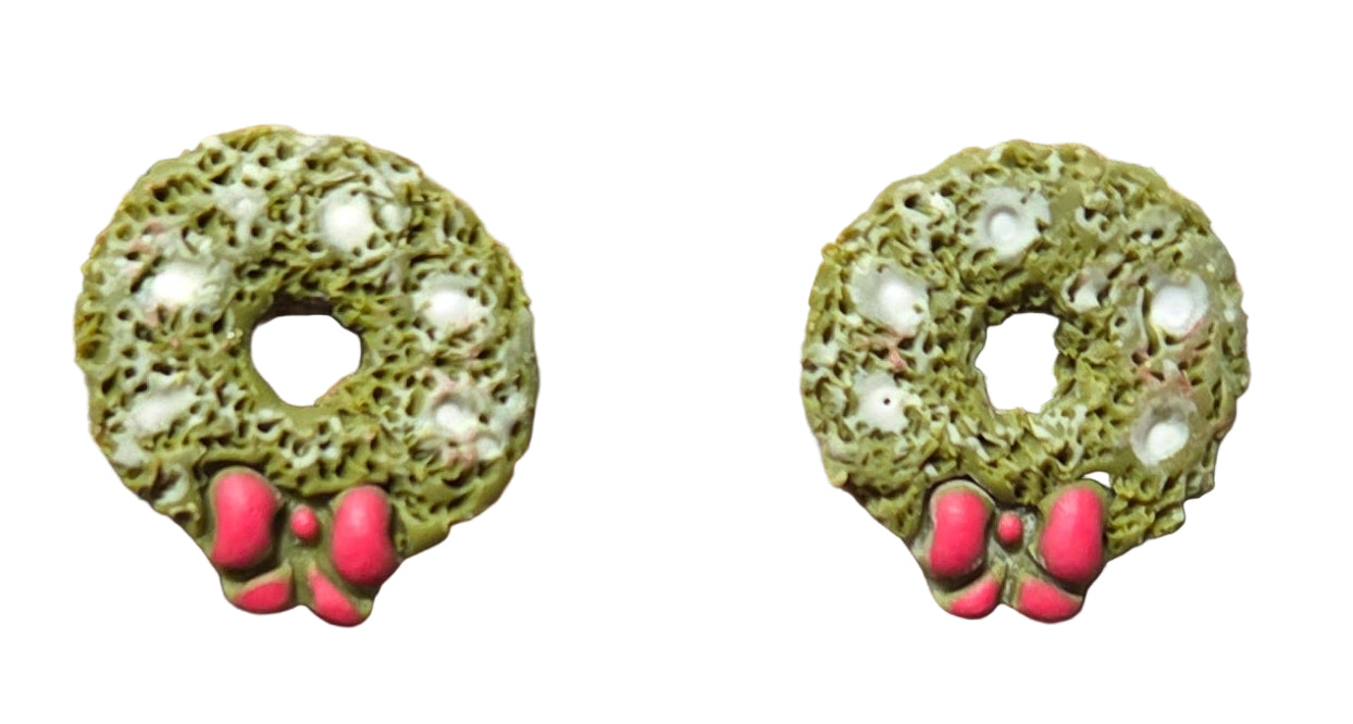 Christmas Wreath Stud Earrings!