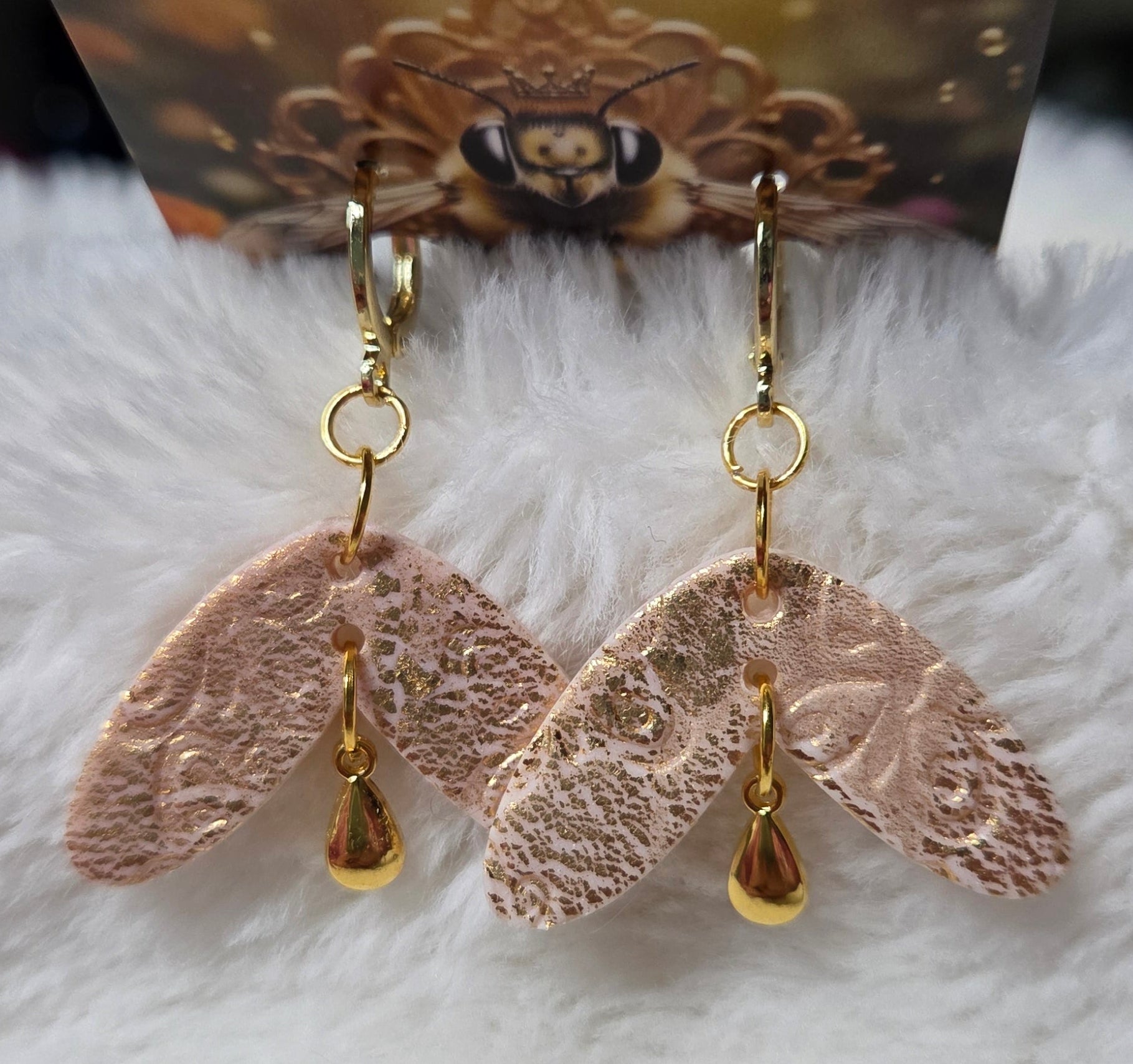 THE GOLDEN WING 18K DANGLE EARRINGS!