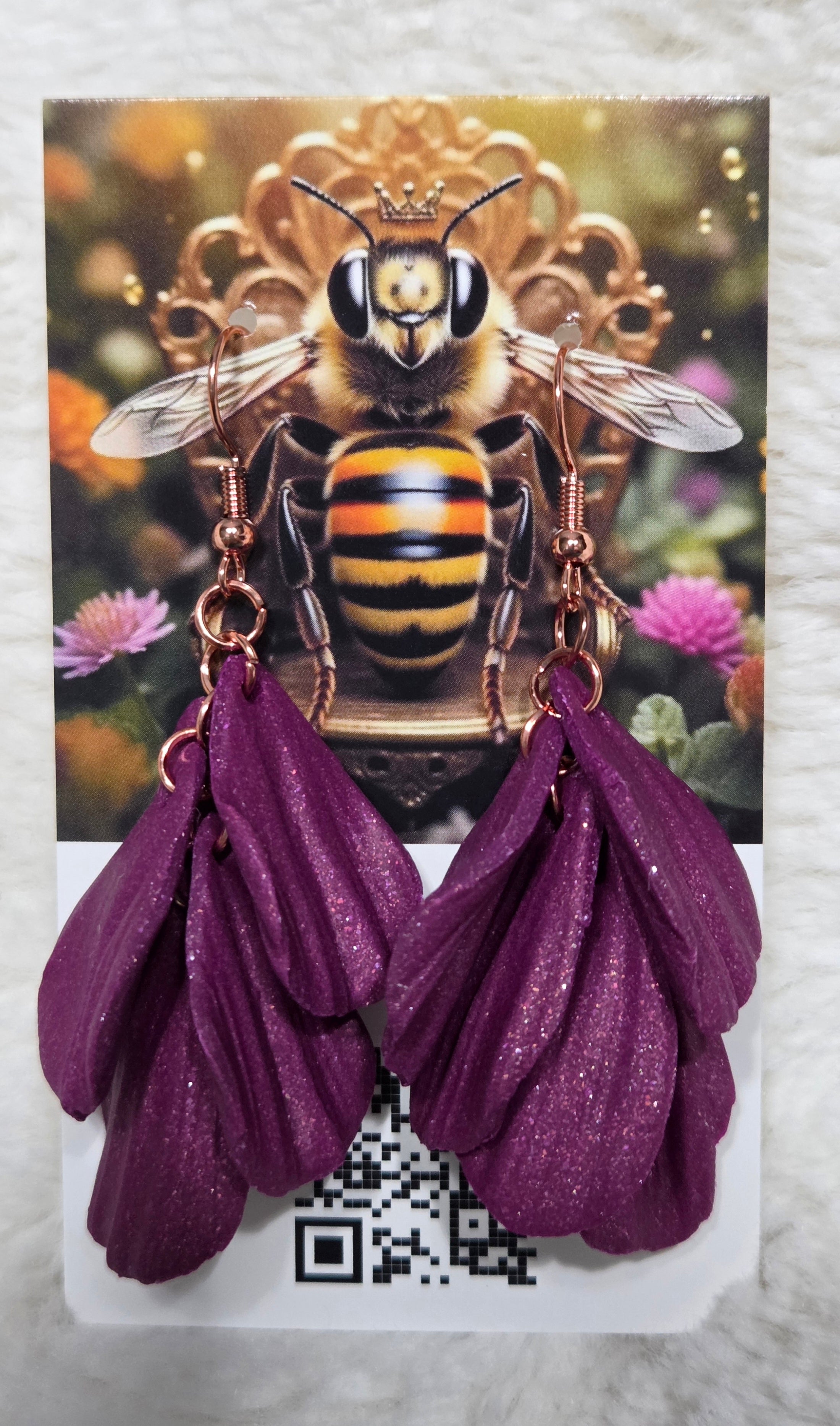ELEGANT FLOWER PETAL DANGLE EARRING!