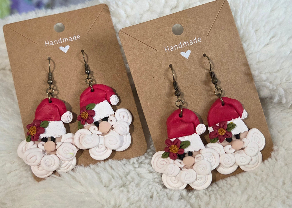 SANTAS FACE DANGLE EARRINGS!