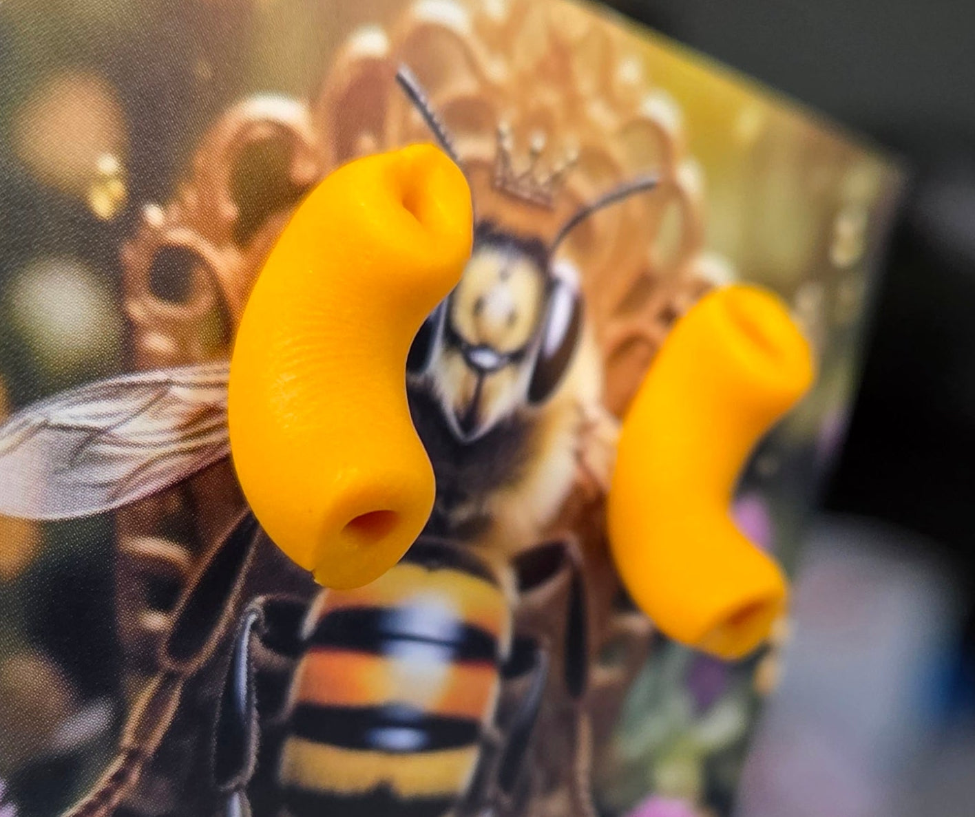 CHEESE PASTA STUD EARRINDS!