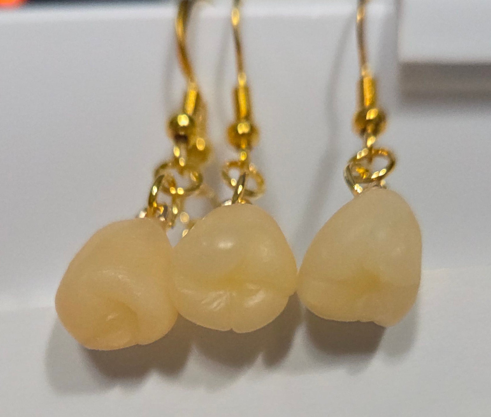 TEETH DANGLE EARRINGS!