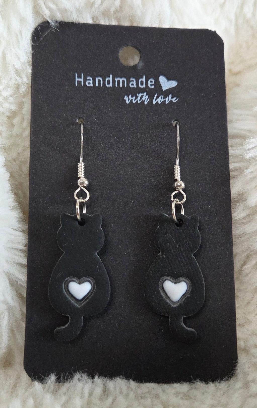 BLACK CATS WITH WHITE HEART BUMS DANGLE EARRINGS!