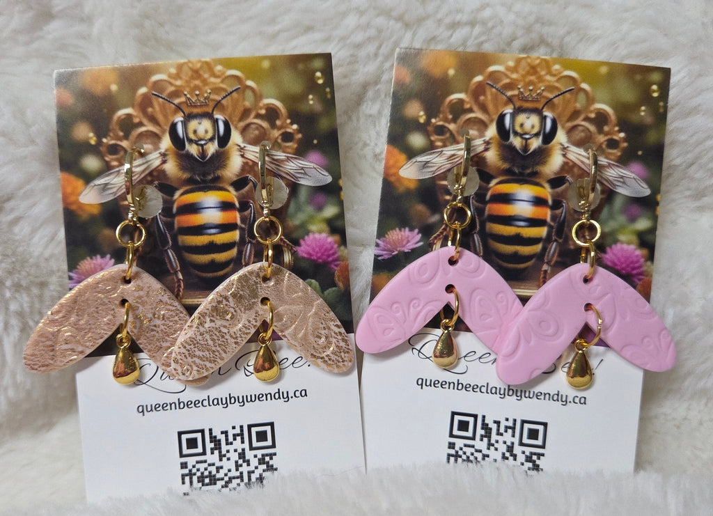 THE GOLDEN WING 18K DANGLE EARRINGS!