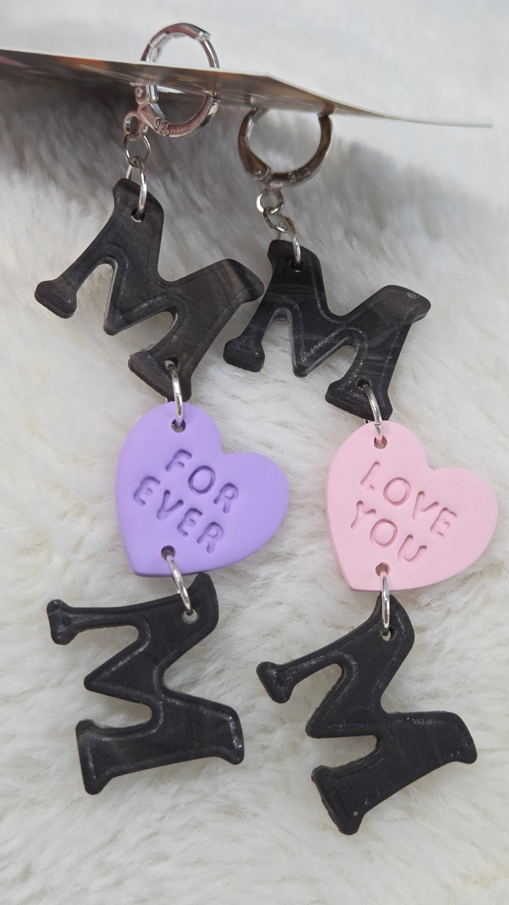 LOVE MOM DANGLE EARRINGS!