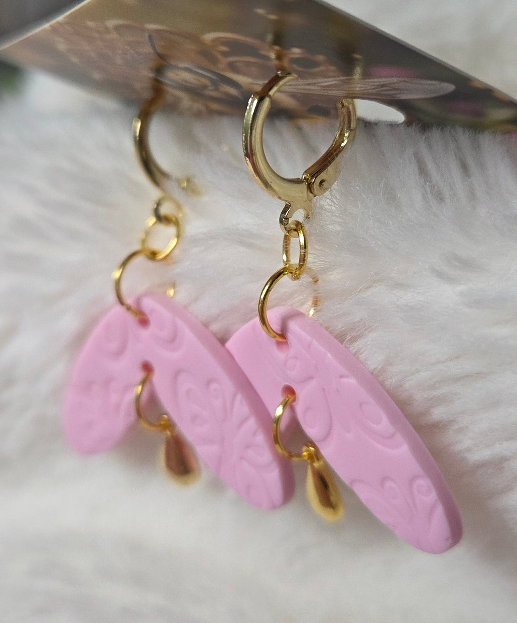 THE GOLDEN WING 18K DANGLE EARRINGS!