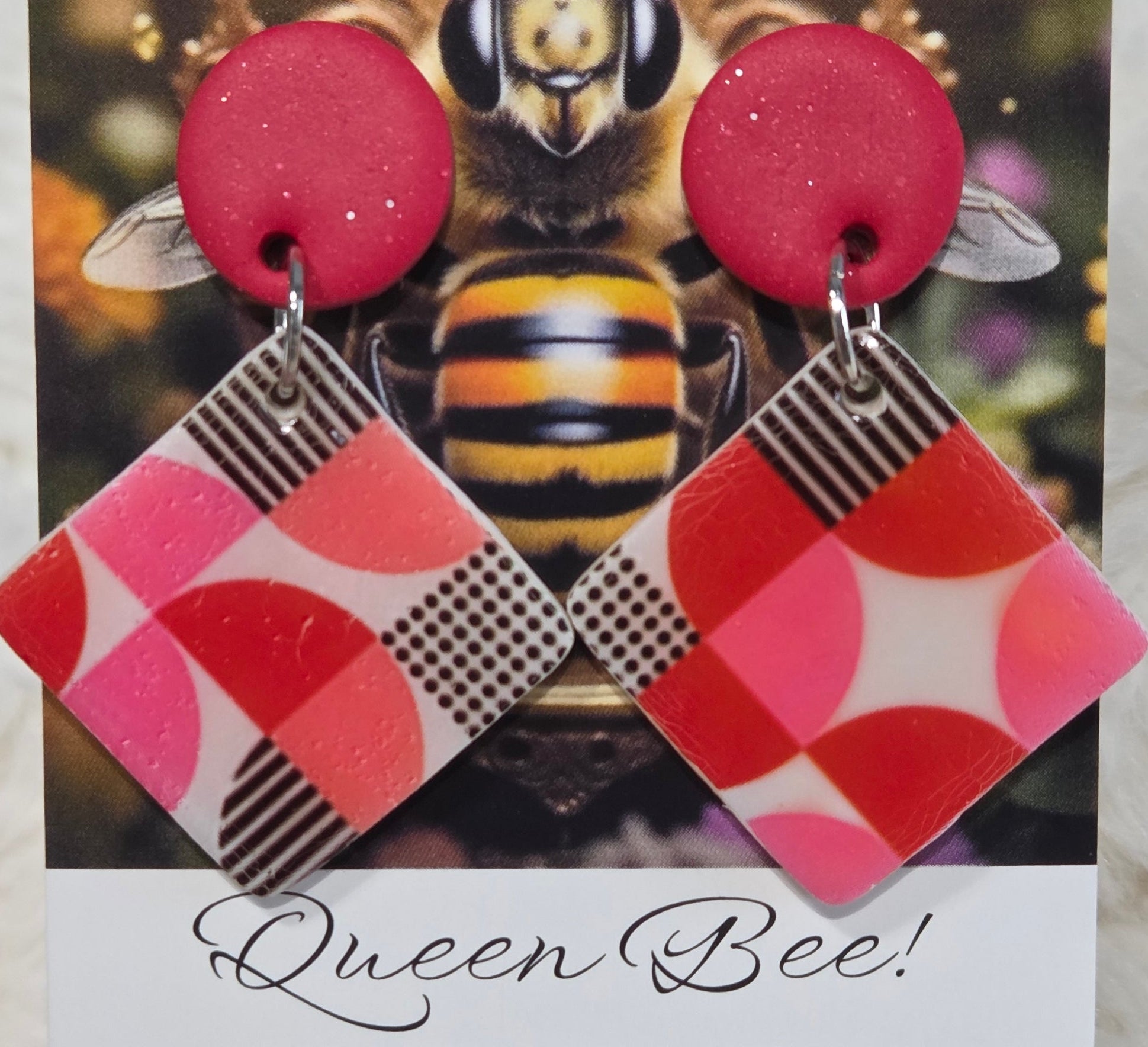 RETRO DESIGN DANGLE STUD EARRINGS!