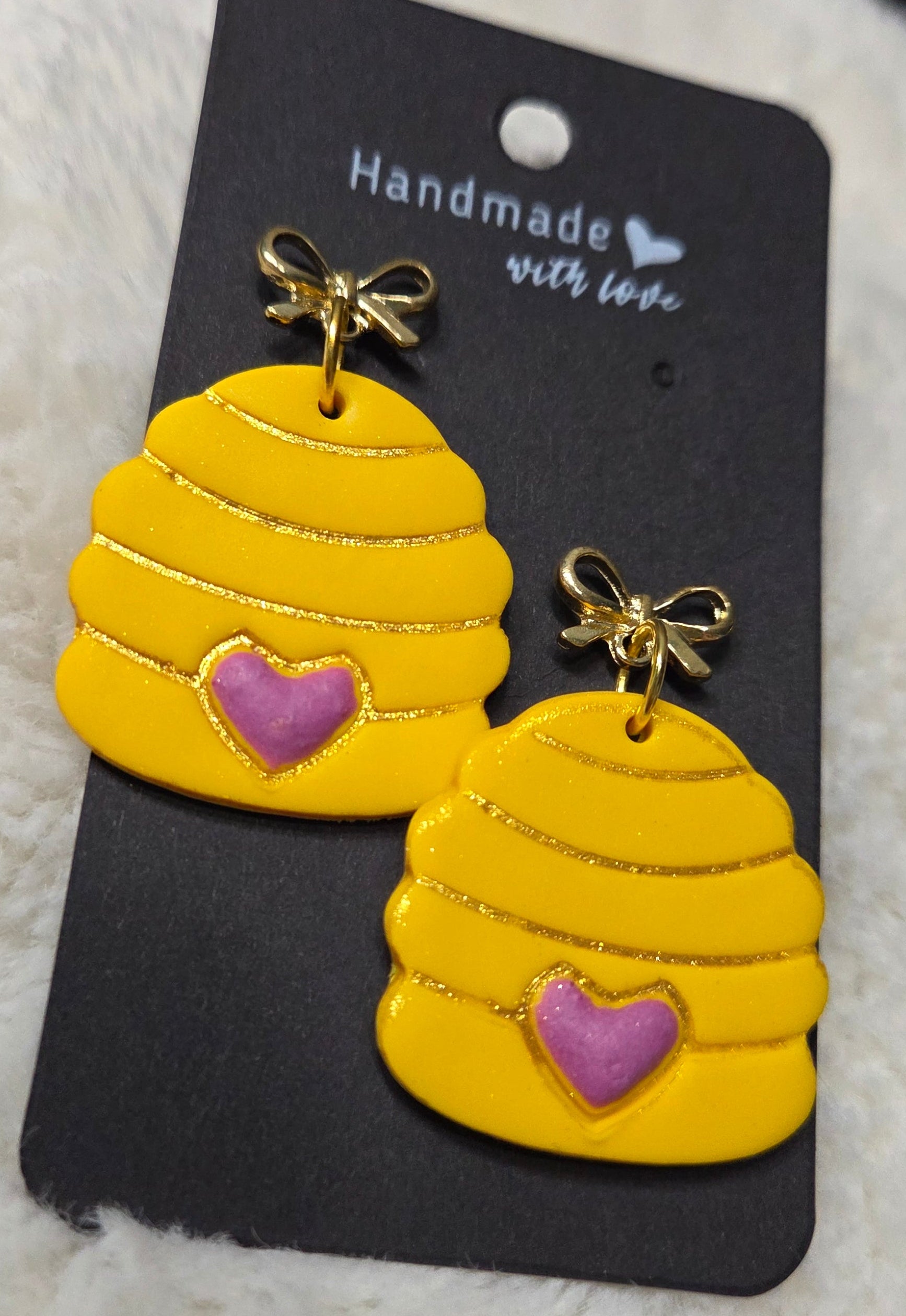 Large Bee Hive Dangle with Gold Bow Stud!