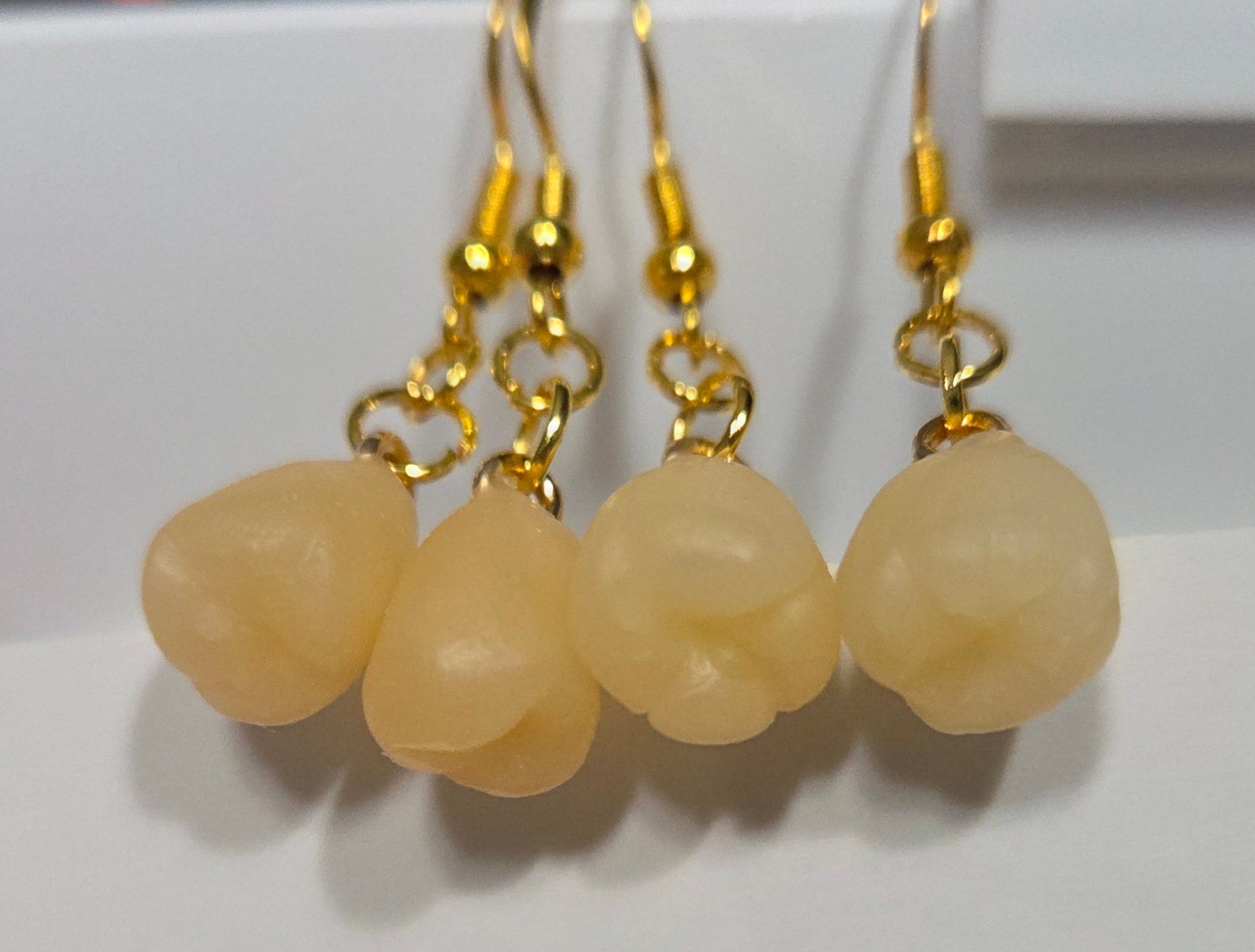 TEETH DANGLE EARRINGS!