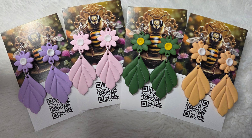 FLOWER DANGLE EARRINGS!