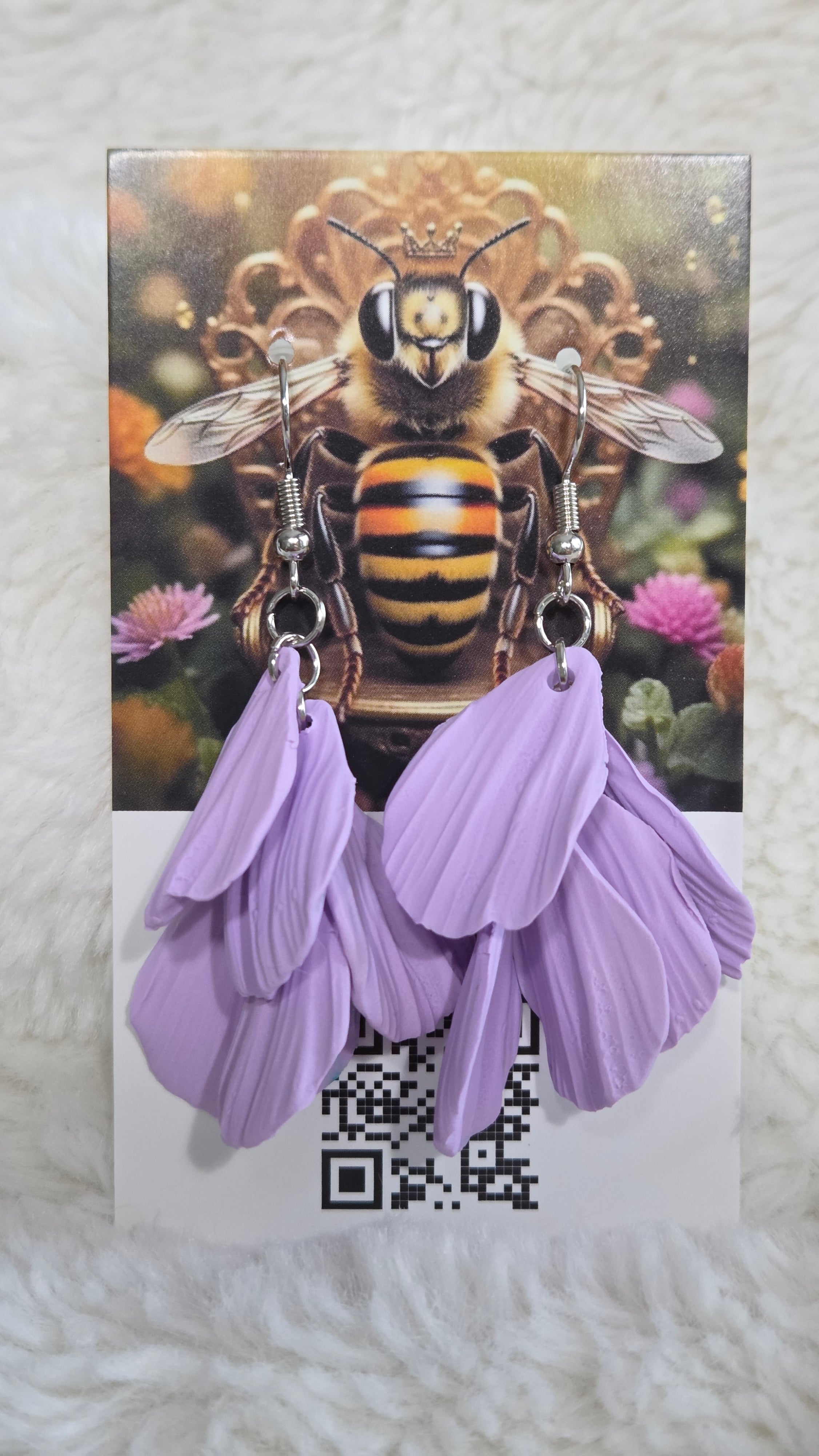 ELEGANT FLOWER PETAL DANGLE EARRING!