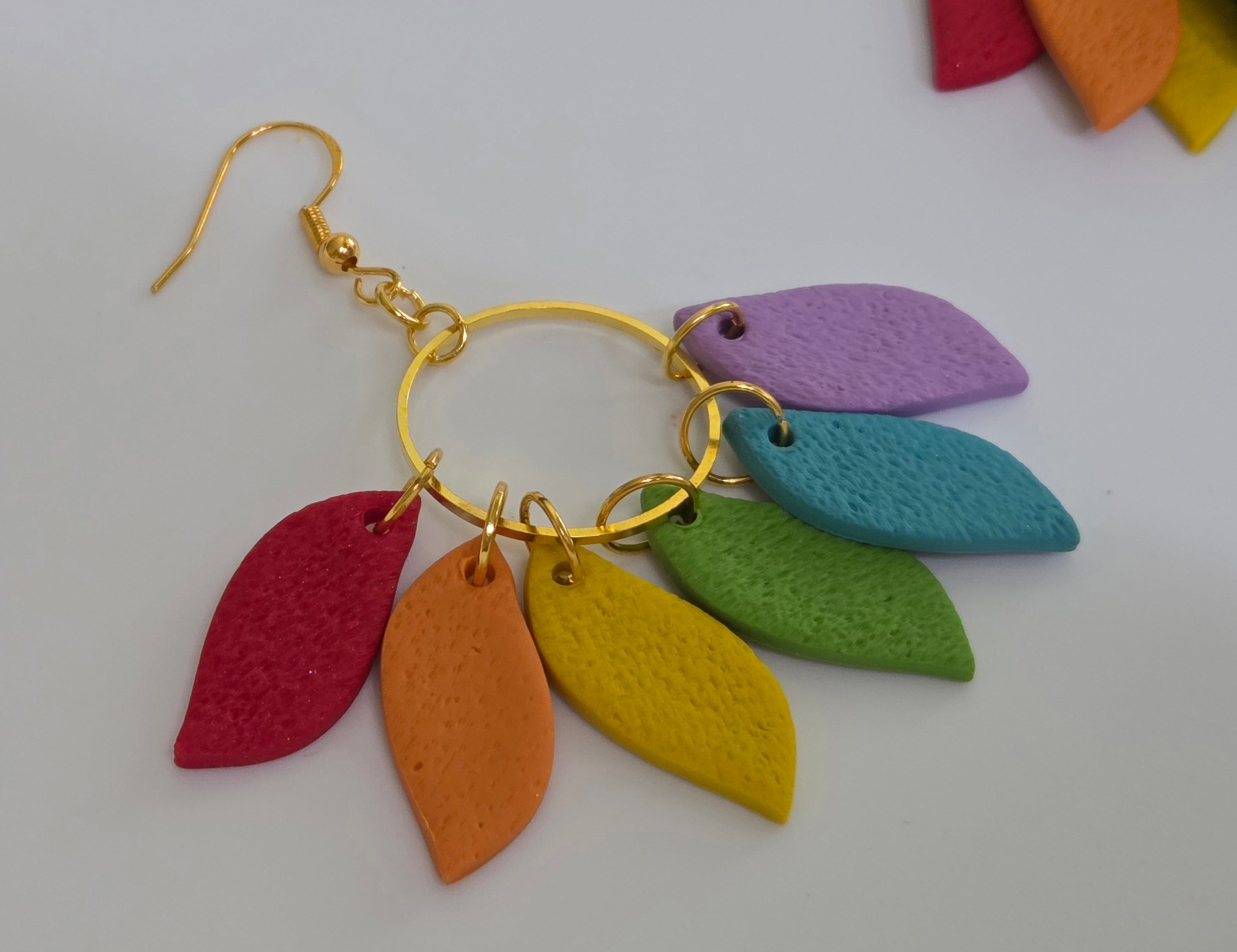 RAINBOW LEAF!