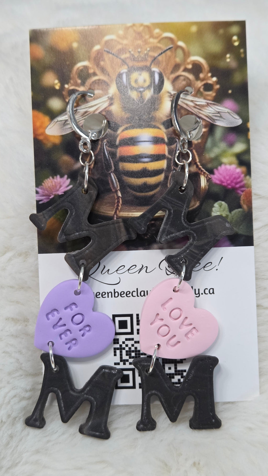 LOVE MOM DANGLE EARRINGS!